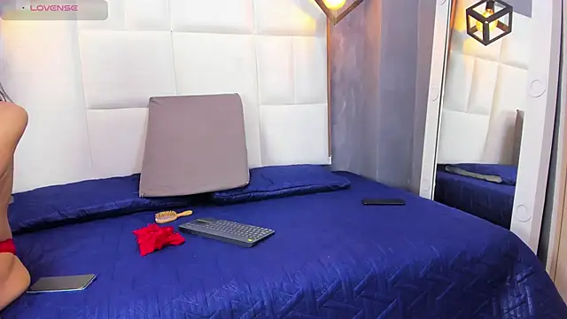 Snapshot of Arah_issaa chatting on November 2025 10:21:02 PM Arah issaa online show from November 2025 10:21:02 PM