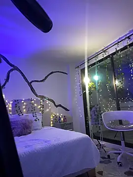 allicemackenzie online show from October 2025 01:58:02 AM