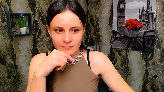 Snapshot of ValeriaHeart_ chatting on February 2025 01:13:02 PM ValeriaHeart online show from February 2025 01:13:02 PM