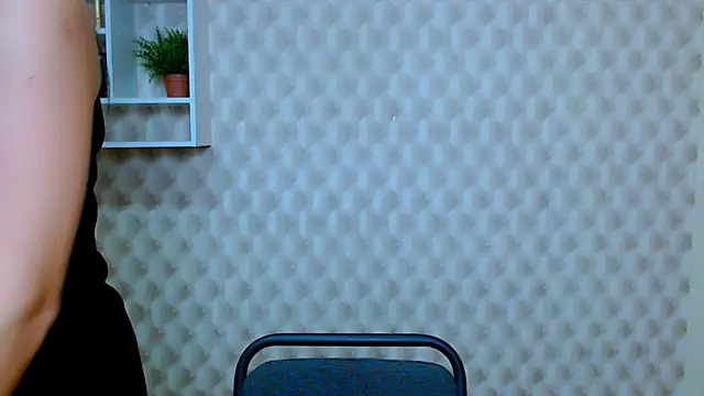 ValeriaHeart  online show from December 2025 11:48:01 AM