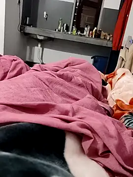 Snapshot of Hot_funky_boy chatting on December 2025 02:35:01 PM Hot funky boy online show from December 2025 02:35:01 PM