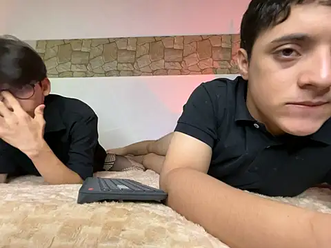 Snapshot of jacob_and_sam chatting on March 2025 04:38:02 AM jacob and sam online show from March 2025 04:38:02 AM