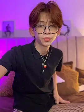 Snapshot of jacob_and_sam chatting on November 2025 12:31:01 AM jacob and sam online show from November 2025 12:31:01 AM