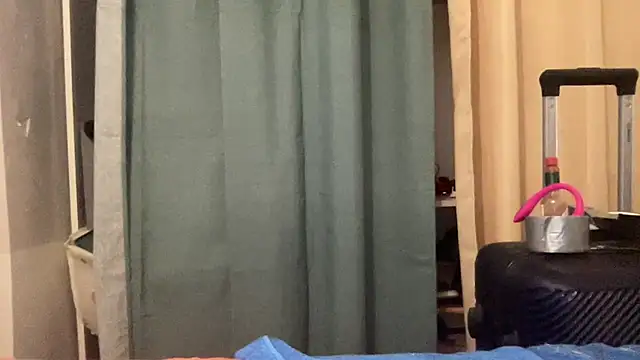 shineofcrazy online show from November 2025 01:17:02 AM