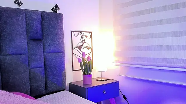 Violetta Ficher online show from November 2025 02:21:01 AM