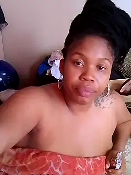 Snapshot of holidtic_justice chatting on January 2025 02:04:01 PM holidtic justice online show from January 2025 02:04:01 PM