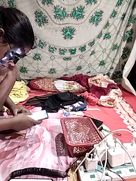 Snapshot of monekhan123 chatting on February 2025 07:31:02 PM monekhan123 online show from February 2025 07:31:02 PM