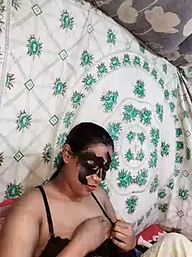 Snapshot of monekhan123 chatting on February 2025 09:13:02 PM monekhan123 online show from February 2025 09:13:02 PM