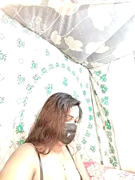 Snapshot of monekhan123 chatting on March 2025 05:39:02 PM monekhan123 online show from March 2025 05:39:02 PM