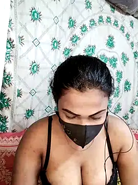 Snapshot of monekhan123 chatting on March 2025 07:28:01 PM monekhan123 online show from March 2025 07:28:01 PM