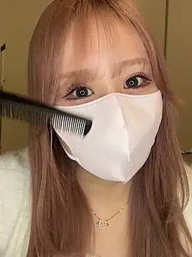 Snapshot of yua_love_yua chatting on February 2025 09:19:01 AM yua love yua online show from February 2025 09:19:01 AM