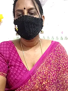 Snapshot of Tamil_Meera12 chatting on July 2026 07:45:01 AM Tamil Meera12 online show from July 2026 07:45:01 AM