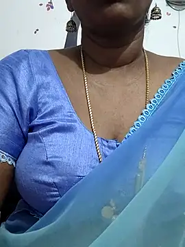 Snapshot of Tamil_Meera12 chatting on July 2026 03:26:01 AM Tamil Meera12 online show from July 2026 03:26:01 AM