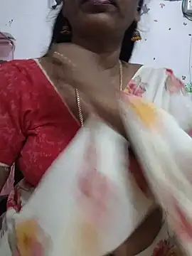 Snapshot of Tamil_Meera12 chatting on July 2026 12:48:02 PM Tamil Meera12 online show from July 2026 12:48:02 PM