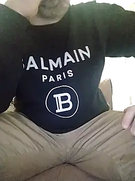 NAvoglia online show from December 2025 07:43:02 PM