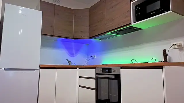 Enjoy everymoment  online show from April 2026 03:56:01 PM