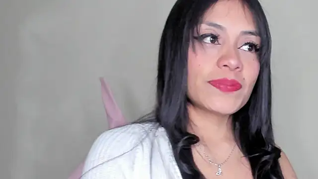 Raichell  online show from March 2025 04:05:02 AM