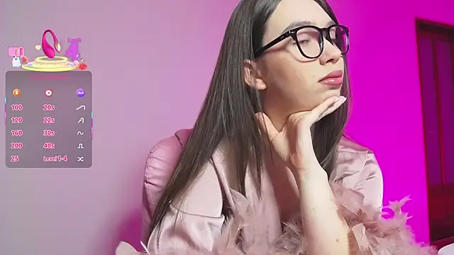 Snapshot of Arianahot777 chatting on February 2026 12:11:01 AM Arianahot777 online show from February 2026 12:11:01 AM