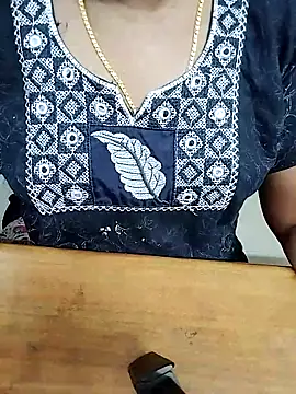 Tamil Radha online show from December 2025 05:46:01 AM