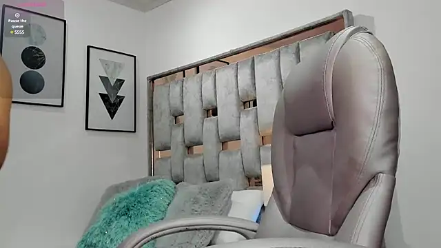 Snapshot of Alexa_candy18 chatting on February 2025 11:59:02 PM Alexa candy18 online show from February 2025 11:59:02 PM