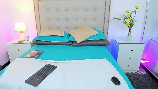 Sofiavillegaz online show from March 2025 07:31:01 PM