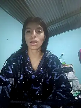 Snapshot of Ariell_Kieran chatting on May 2026 03:03:01 AM Ariell Kieran online show from May 2026 03:03:01 AM