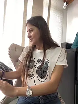 Andrea18 blonde online show from March 2025 02:51:01 PM