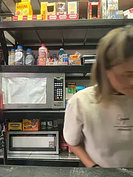 Andrea18 blonde online show from January 2026 04:23:02 PM