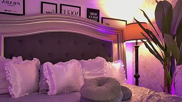 Snapshot of Amber_Luna chatting on September 2025 05:24:01 AM Amber Luna online show from September 2025 05:24:01 AM