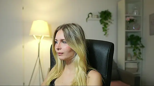 Snapshot of catecrago_ chatting on September 2025 07:52:02 AM catecrago online show from September 2025 07:52:02 AM