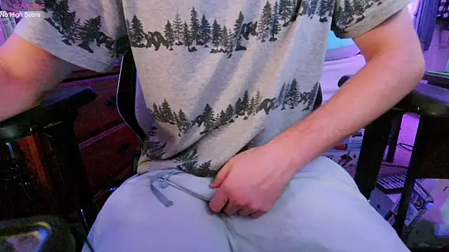 AaronSkeetman online show from July 2026 04:15:01 AM