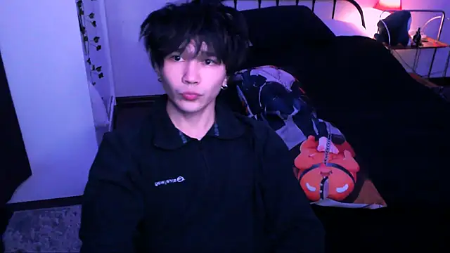 Snapshot of rennnuts chatting on November 2025 04:53:01 PM rennnuts online show from November 2025 04:53:01 PM