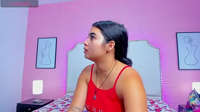  Emma whiitee  online show from November 2025 12:34:01 PM