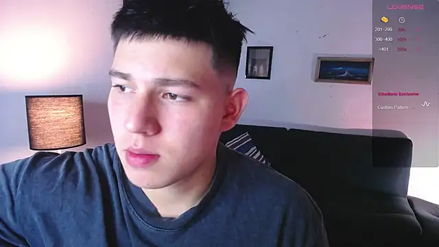 JamesCr  online show from February 2026 01:09:02 AM