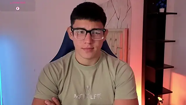 JamesCr  online show from July 2026 03:21:02 PM