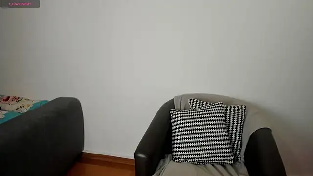 NicoleKatee online show from November 2025 02:29:02 PM