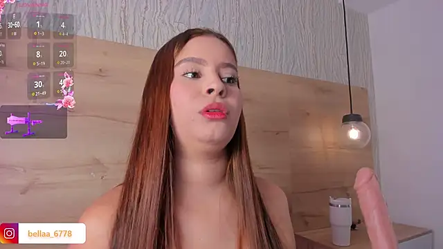 Snapshot of bella_lovers_ chatting on January 2026 10:12:02 PM bella lovers online show from January 2026 10:12:02 PM