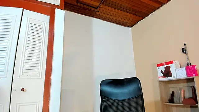 Violetta 0 online show from February 2026 01:31:02 PM