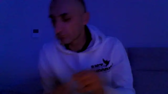 ANGELSANTAMARIA- online show from November 2025 03:34:01 PM