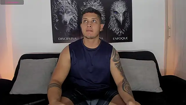 Snapshot of JohanSmith chatting on September 2025 12:15:01 AM JohanSmith online show from September 2025 12:15:01 AM