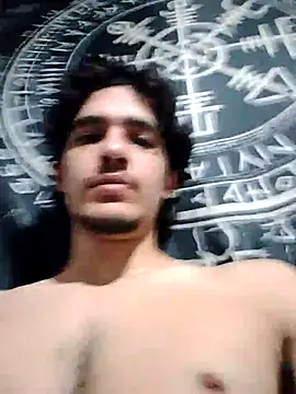Snapshot of justinsinner1 chatting on February 2026 11:20:01 PM justinsinner1 online show from February 2026 11:20:01 PM