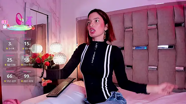 Snapshot of PamelaAddams_ chatting on December 2025 05:35:01 AM PamelaAddams online show from December 2025 05:35:01 AM