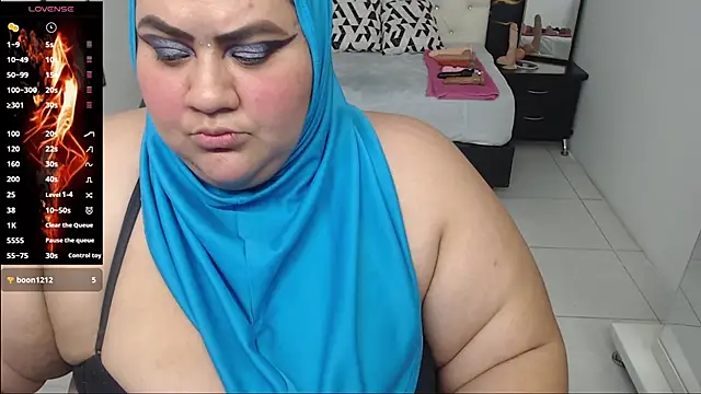 Snapshot of Aaliyah11 chatting on February 2025 03:20:02 PM Aaliyah11 online show from February 2025 03:20:02 PM