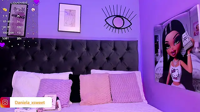 Snapshot of Danielaangelina chatting on March 2025 05:28:01 AM Danielaangelina online show from March 2025 05:28:01 AM