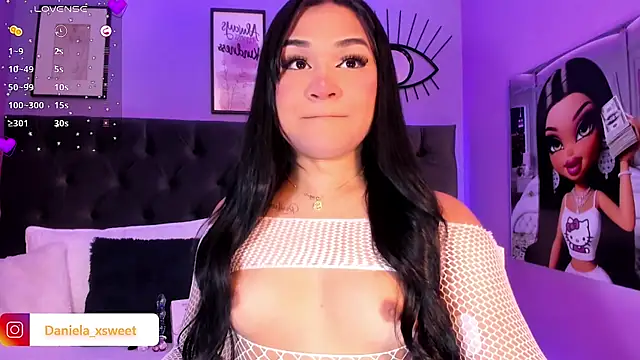 Snapshot of Danielaangelina chatting on March 2025 06:11:02 AM Danielaangelina online show from March 2025 06:11:02 AM