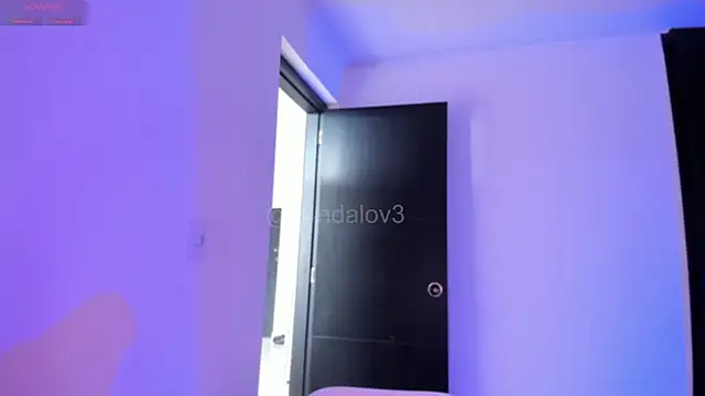 ggor4w33 online show from December 2025 06:27:02 PM