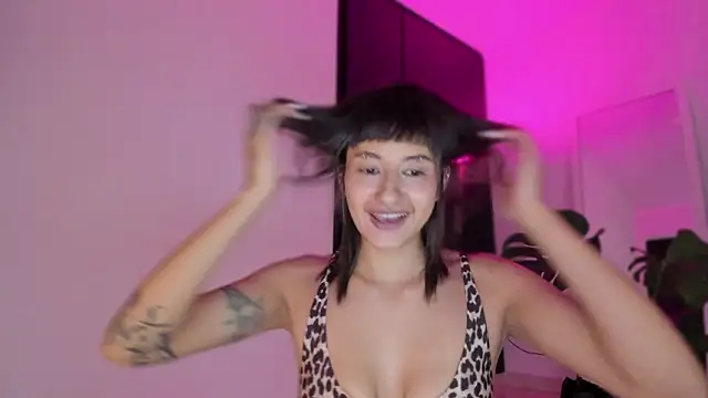 ggor4w33 online show from February 2026 10:46:01 AM