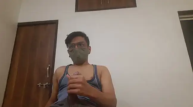 Snapshot of kk77102 chatting on February 2025 05:45:01 PM kk77102 online show from February 2025 05:45:01 PM