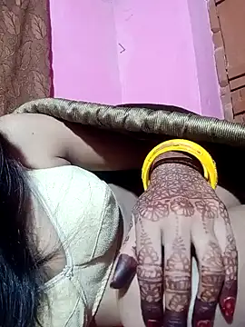 Snapshot of Miss_triha chatting on February 2025 05:26:02 PM Miss triha online show from February 2025 05:26:02 PM