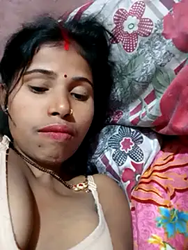 Snapshot of Miss_triha chatting on February 2025 12:41:01 AM Miss triha online show from February 2025 12:41:01 AM